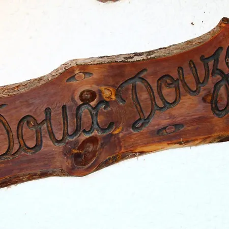 샬레 Doux Douze Mountain & View Chalet 9 Pers *