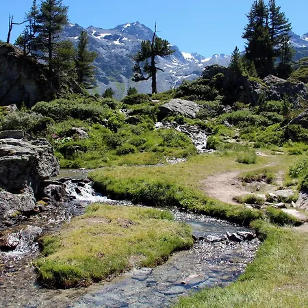 Doux Douze Mountain & View Chalet 9 Pers